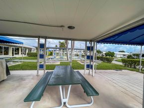 400 SW Golfview Terrace 102, Boynton Beach FL 33426