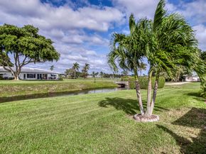 400 SW Golfview Terrace 102, Boynton Beach FL 33426