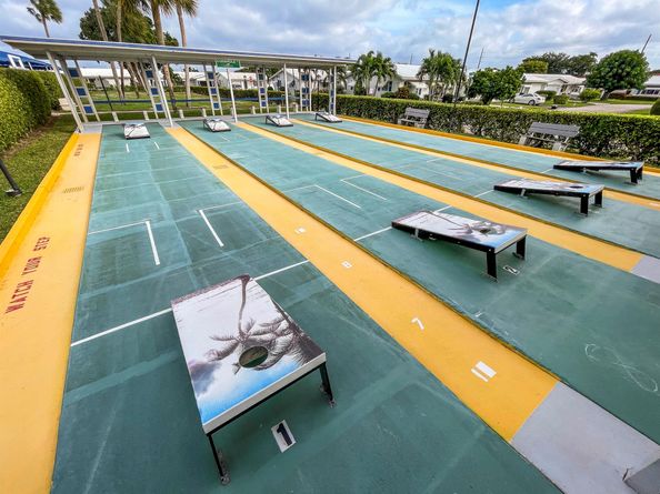 400 SW Golfview Terrace 102, Boynton Beach FL 33426