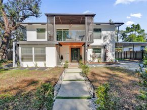 701 NE 164th St, Miami FL 33162