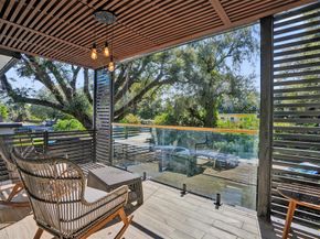 701 NE 164th St, Miami FL 33162