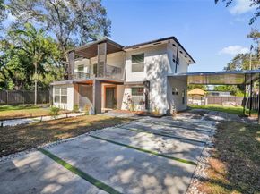 701 NE 164th St, Miami FL 33162