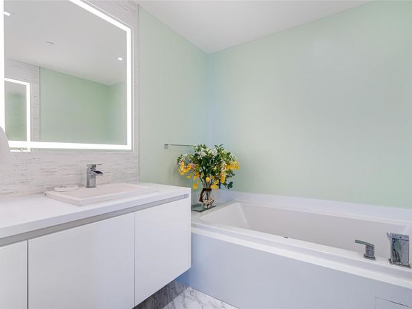 701 N Fort Lauderdale Beach Blvd 1103, Fort Lauderdale FL 33304