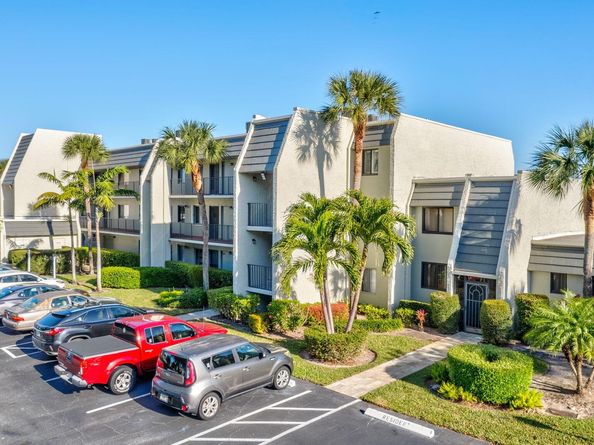 4090 Tivoli Court 208, Lake Worth FL 33467