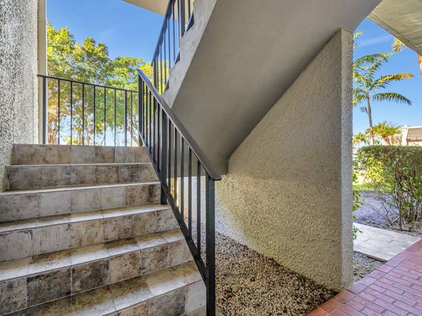 4090 Tivoli Court 208, Lake Worth FL 33467