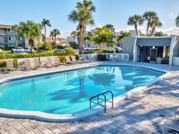 4090 Tivoli Court 208, Lake Worth FL 33467