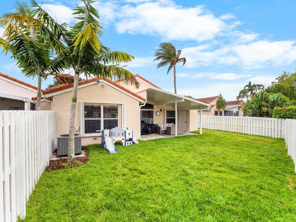 7297 Burgess Drive, Lake Worth FL 33467