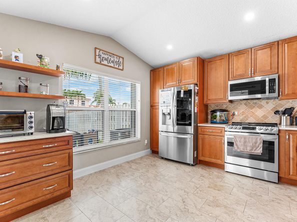 7297 Burgess Drive, Lake Worth FL 33467