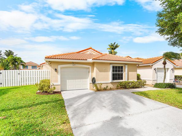 7297 Burgess Drive, Lake Worth FL 33467