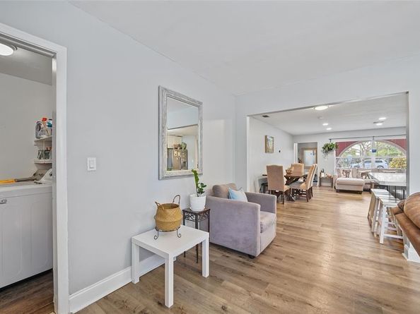 7464 NW 16th, Plantation FL 33313