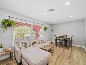 7464 NW 16th, Plantation FL 33313