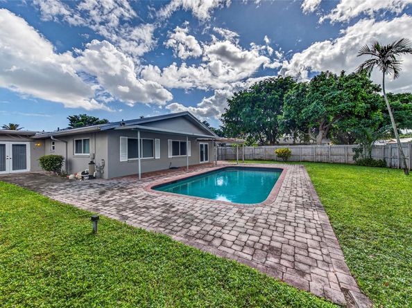6400 NW 34th Ave, Fort Lauderdale FL 33309