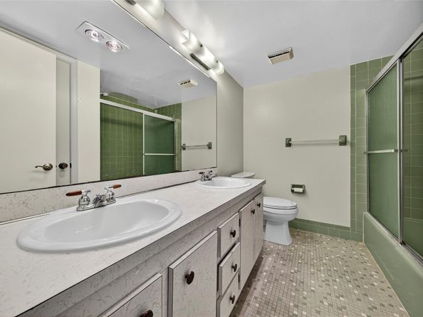 6400 NW 34th Ave, Fort Lauderdale FL 33309