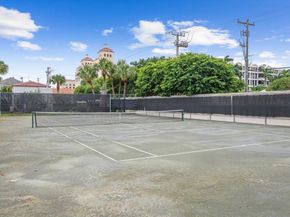 200 Bradley Place 303, Palm Beach FL 33480