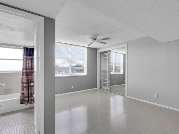 4020 W Palm Aire Dr 312, Pompano Beach FL 33069