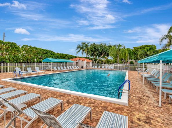 6426 Mill Pointe Circle, Delray Beach FL 33484