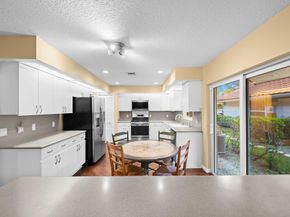 608 Misty Oaks Ln, Pompano Beach FL 33069