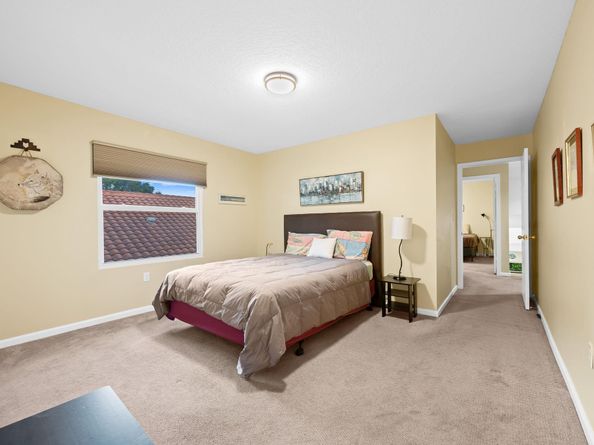 608 Misty Oaks Ln, Pompano Beach FL 33069