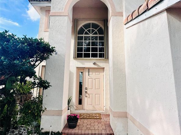 5522 NW 125th Ter, Coral Springs FL 33076