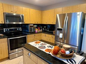 5522 NW 125th Ter, Coral Springs FL 33076