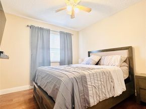 5522 NW 125th Ter, Coral Springs FL 33076