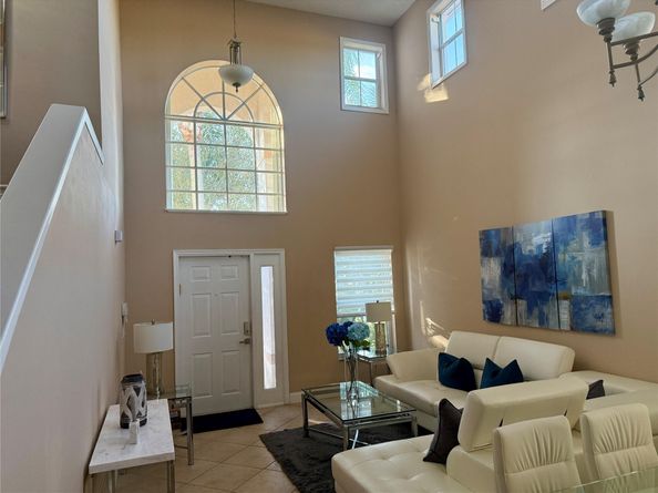 5522 NW 125th Ter, Coral Springs FL 33076