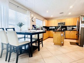 5522 NW 125th Ter, Coral Springs FL 33076