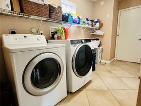 5522 NW 125th Ter, Coral Springs FL 33076