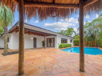 1620 NW 118th Avenue