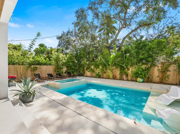 1504 NE 6th Street, Fort Lauderdale FL 33304