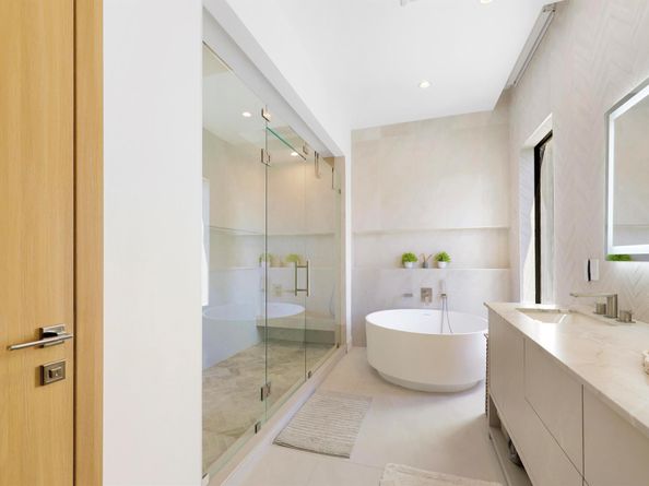 1504 NE 6th Street, Fort Lauderdale FL 33304