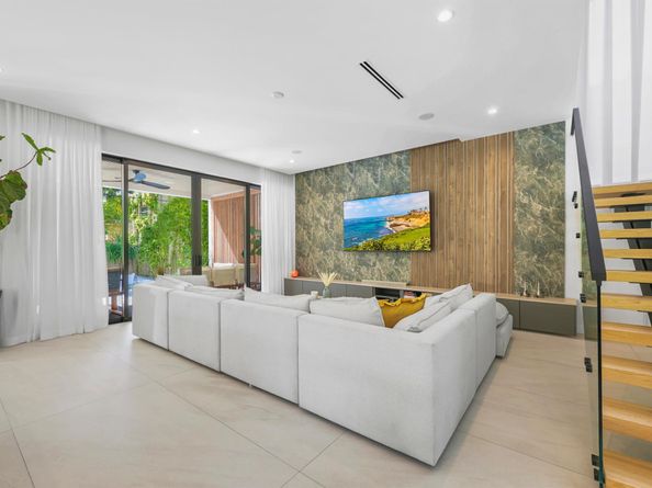 1504 NE 6th Street, Fort Lauderdale FL 33304