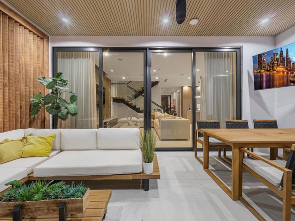 1504 NE 6th Street, Fort Lauderdale FL 33304