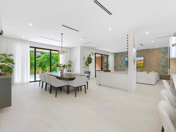 1504 NE 6th Street, Fort Lauderdale FL 33304