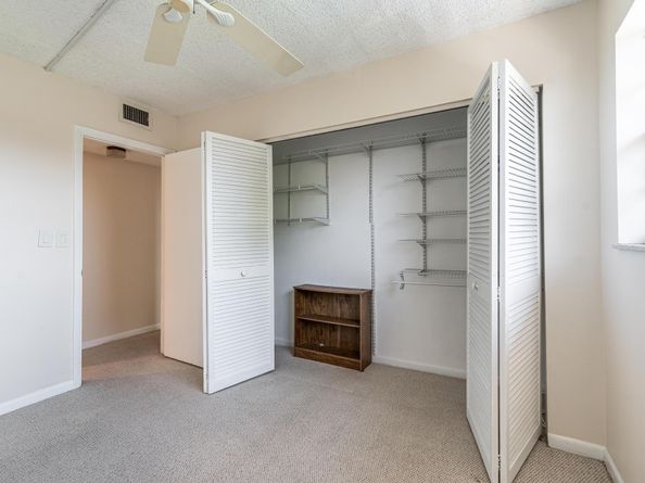 650 Tennis Club Dr 303, Fort Lauderdale FL 33311