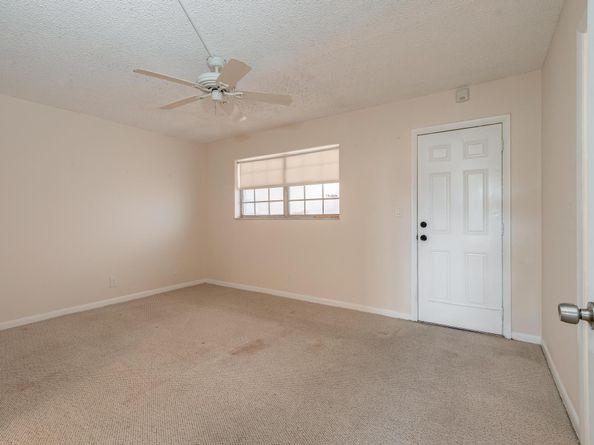 650 Tennis Club Dr 303, Fort Lauderdale FL 33311