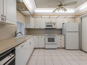 650 Tennis Club Dr 303, Fort Lauderdale FL 33311