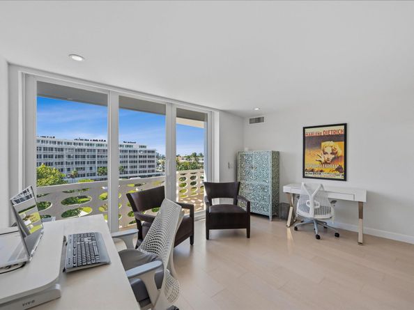 100 Sunrise Avenue 520/521, Palm Beach FL 33480