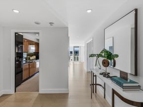 100 Sunrise Avenue 520/521, Palm Beach FL 33480