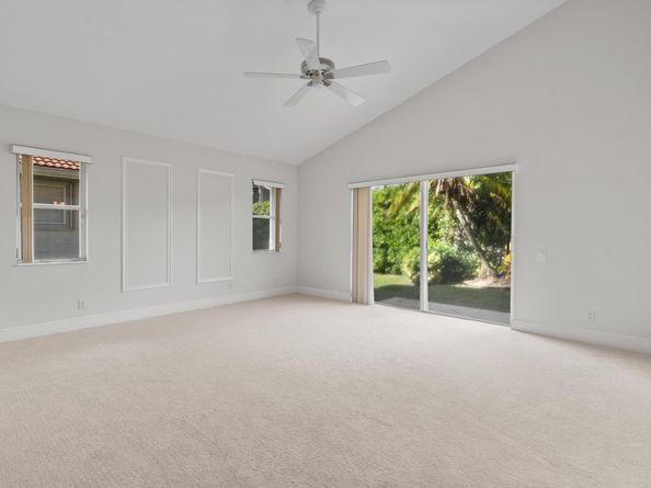 7291 Falls Road E, Boynton Beach FL 33437