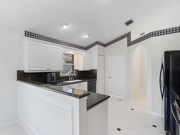 7291 Falls Road E, Boynton Beach FL 33437