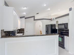 7291 Falls Road E, Boynton Beach FL 33437