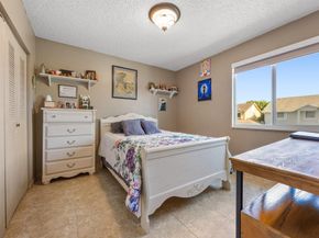 940 SW 96th Avenue, Pembroke Pines FL 33025