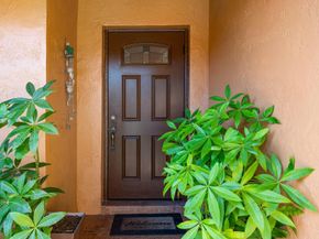 940 SW 96th Avenue, Pembroke Pines FL 33025