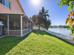 940 SW 96th Avenue, Pembroke Pines FL 33025