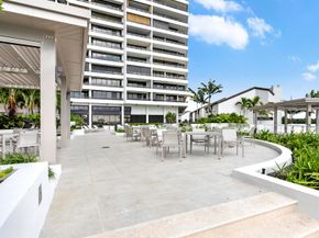 100 Lakeshore Drive 454, North Palm Beach FL 33408