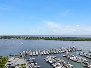 100 Lakeshore Drive 454, North Palm Beach FL 33408