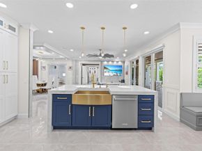 15995 Meadow Wood Drive, Wellington FL 33414