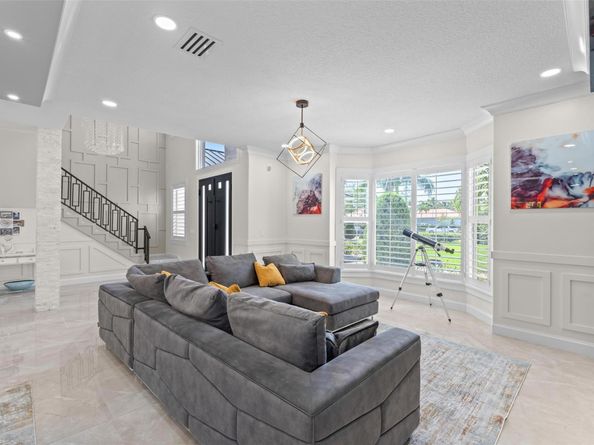 15995 Meadow Wood Drive, Wellington FL 33414