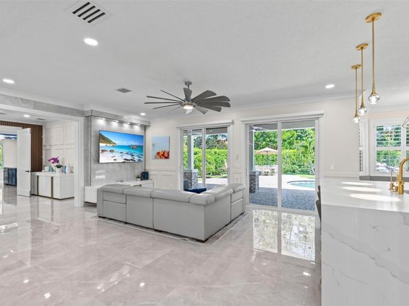 15995 Meadow Wood Drive, Wellington FL 33414